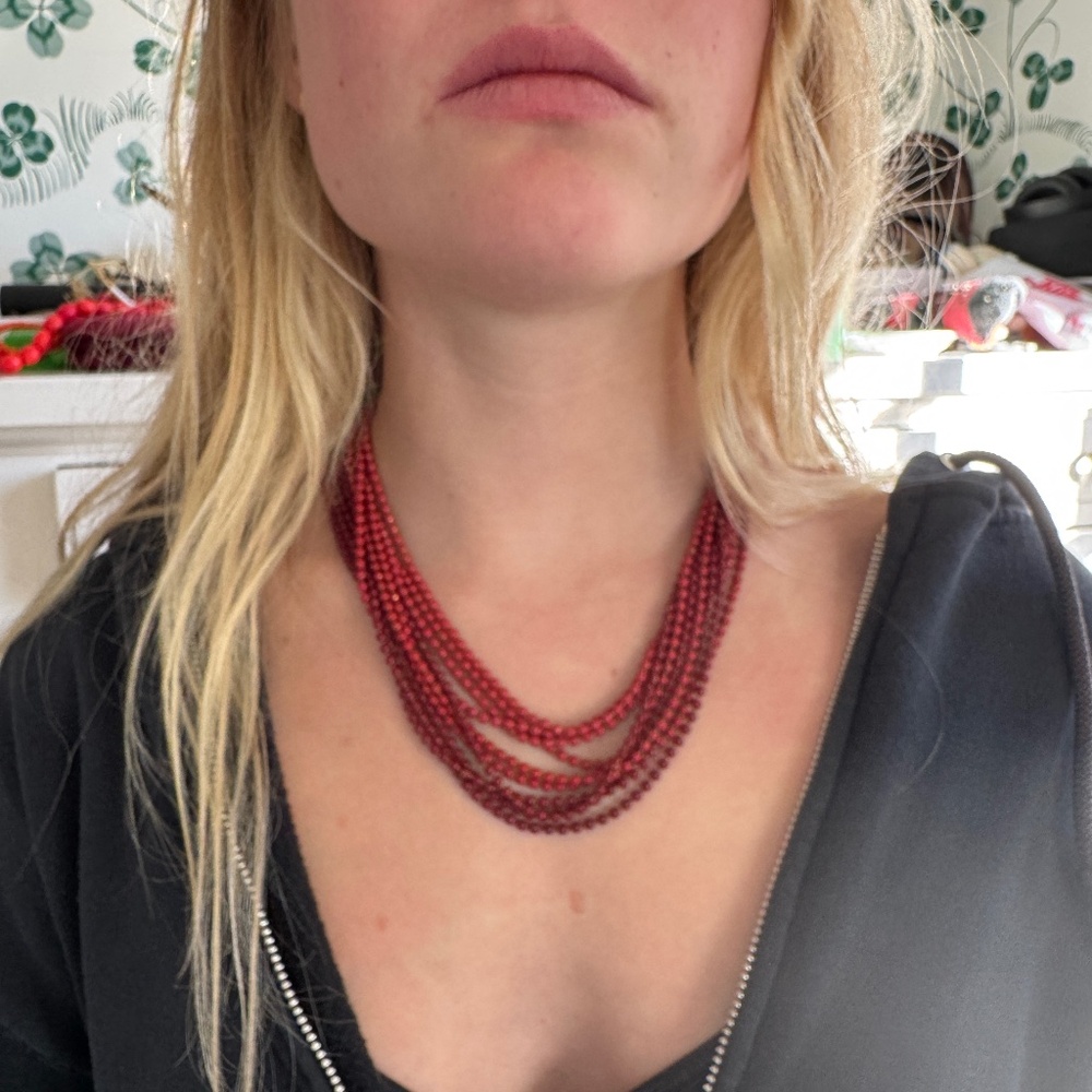 Red/Maroon Multi-Strand Necklace VIntage - Picture 2 of 6